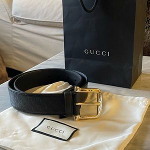 Womens Gucci Black Leather Logo Belt